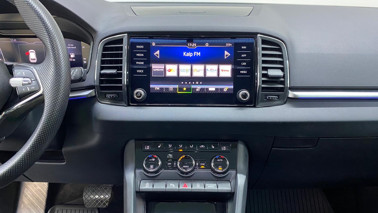 SKODA KAROQ 21